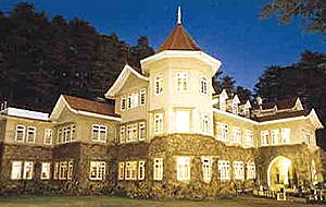 hotel woodville palace , shimla