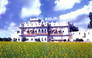 Hotel Laxmi vilas palace bharatpur