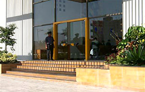 hotel the central park , pune