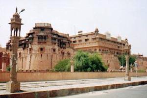 Delhi, Jaipur and Agra Tour