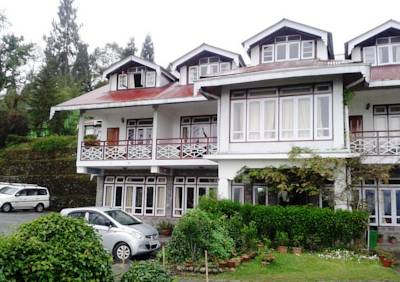 hotel noRbu ghang resort  pemayangste